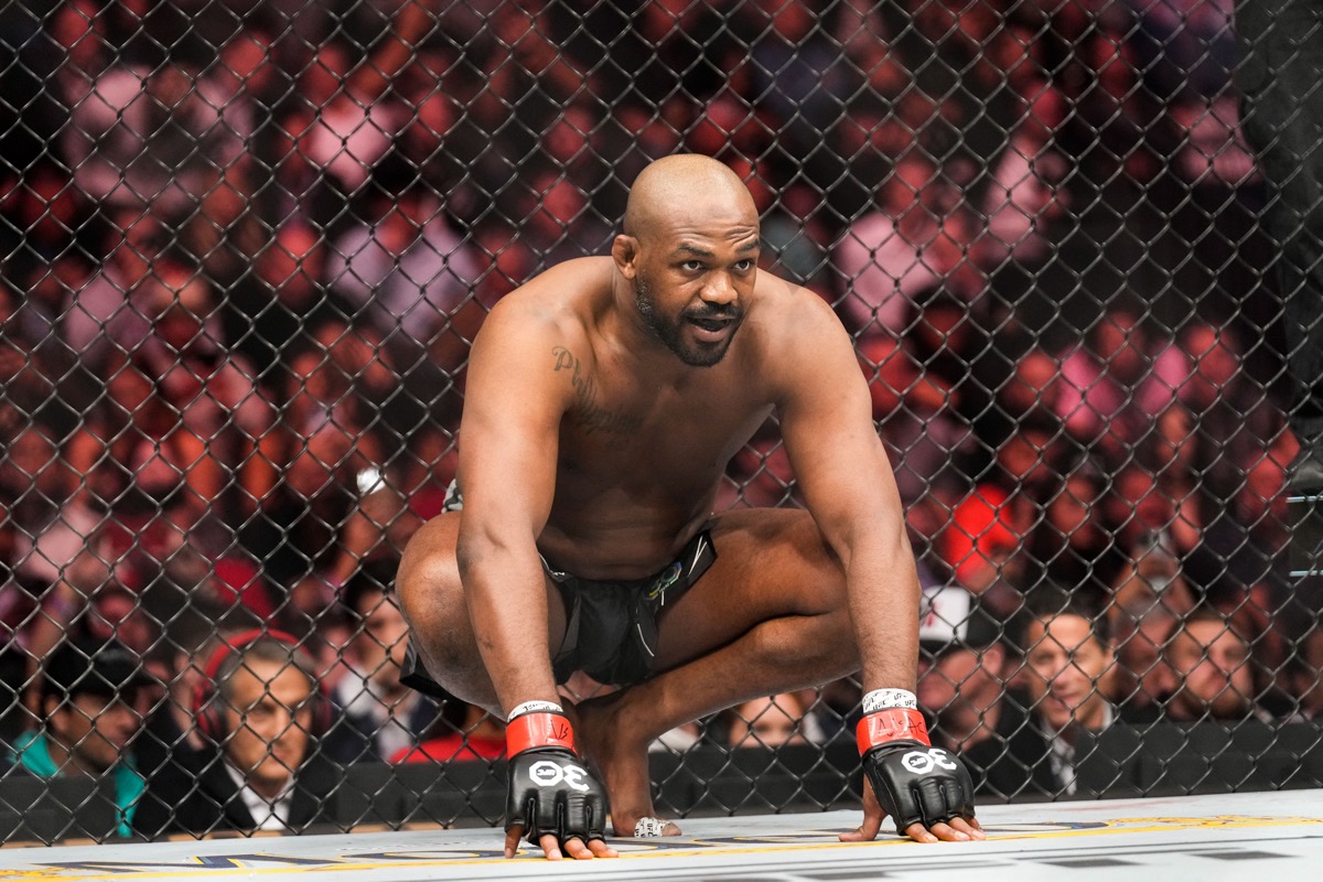 Jone Jones à la retraite !